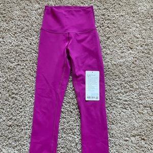 Wunder Train tight 25” hardly worn